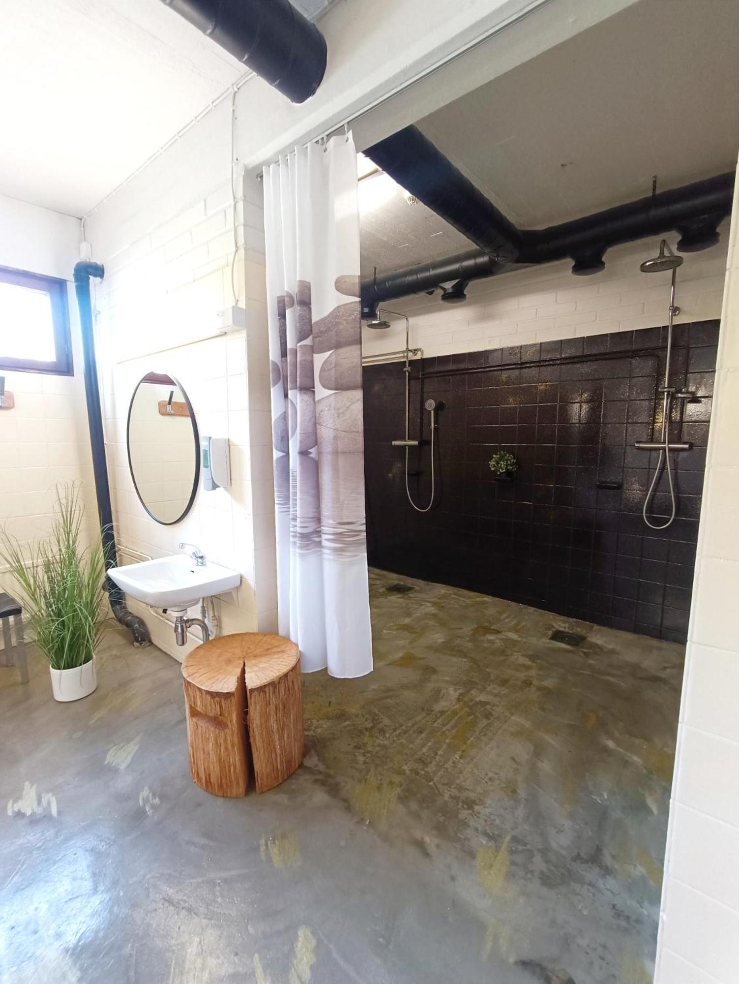 Goiglo Hotel & Hostel คูซาโม ห้อง รูปภาพ